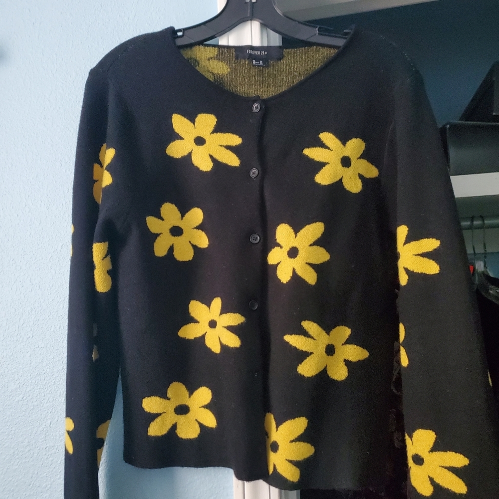 Women's cardigan